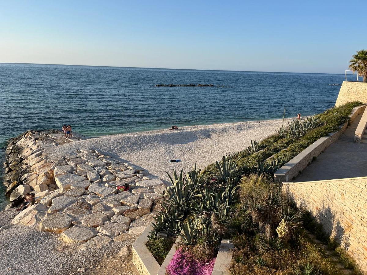 Villa Giorgia Al Mare Бишелье Экстерьер фото